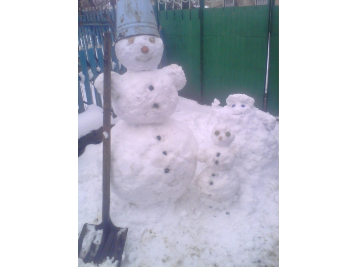 Снеговики в Мелитополе