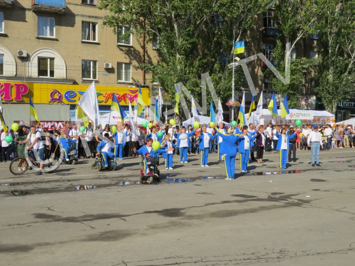 Шествие в День города