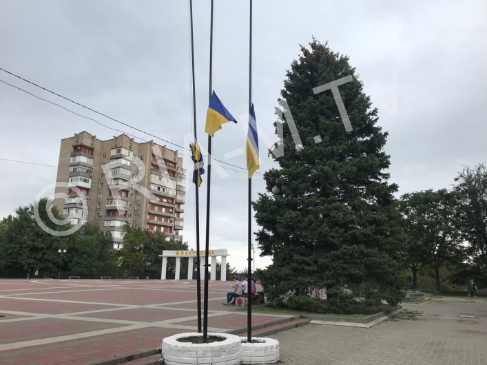 Флаги на площади