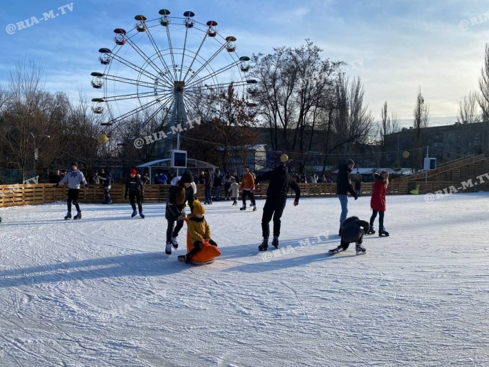 Каток в парке Горького