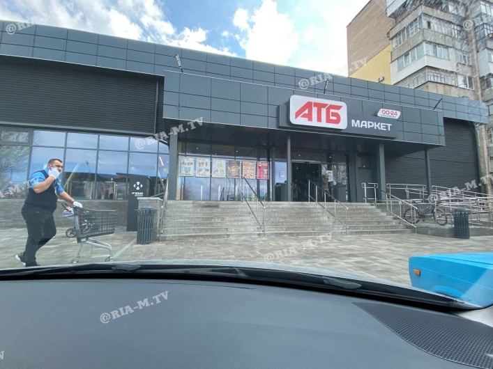 Супермаркет АТБ новый на Ломоносова