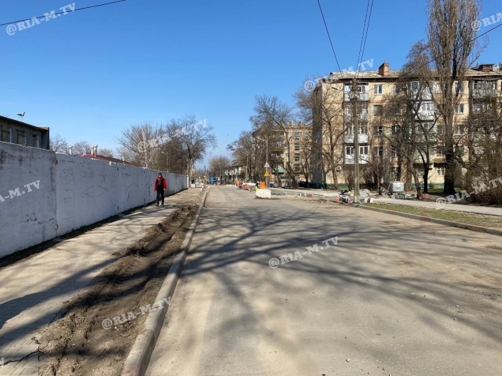 Ремонт дороги на Вакуленчука