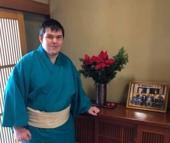 Лучшему украинскому сумоисту из Мелитополя Сергею Соколовскому в Японии дадут новое имя