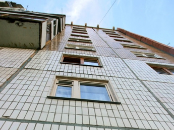 16-летняя девушка в Мелитополе выбросилась с 6-го этажа (обновлено)