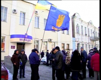 Мелитопольские оппозиционеры решили, что на их митинги не ходят потому, что боятся