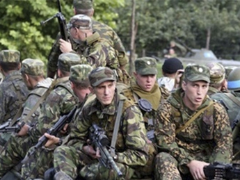 Собранные для украинской армии деньги потратят на бронежилеты и форму