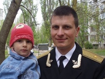 Очевидцы рассказали об убийстве российским сержантом украинского майора в Крыму(видео)