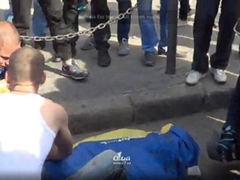 Столкновения в Одессе: СМИ сообщают о погибшем (видео)