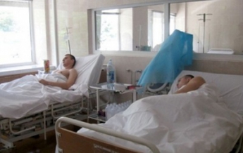 В больницы Луганска продолжают поступать люди с огнестрельными ранениями – горсовет