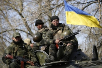 Украина не готова перейти на военное положение – генерал Хомчак