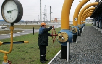 Украина заполнила меньше половины своих газовых хранилищ