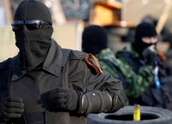 Террористы "увольняются", так как зарплаты ДНР не платит, - беженцы из Донецка