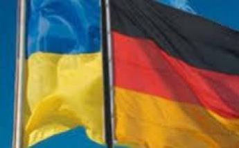 Германия не будет оказывать военную помощь Украине, заявляют в Берлине