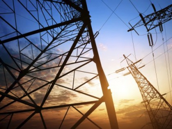 Яценюк призвал отключать электроэнергию по всей Украине равномерно
