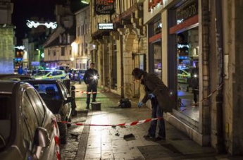 Во Франции автомобилист с криками "Аллах акбар" сбил 11 человек