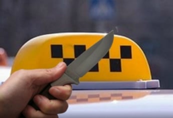 Пассажир с ножом напал на мелитопольского таксиста