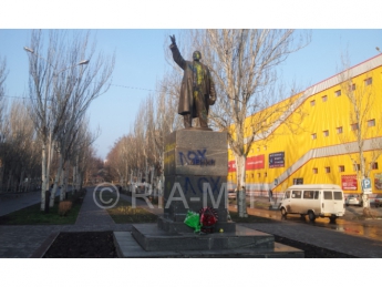 Церковь осудила вандалов, поглумившихся над памятниками Ленина