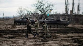 Террористы разрушили отдел милиции в Дебальцево