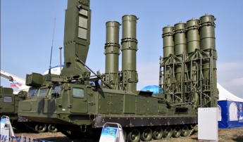 На границе с Украиной Россия выставит системы ПВО с дальними ракетами