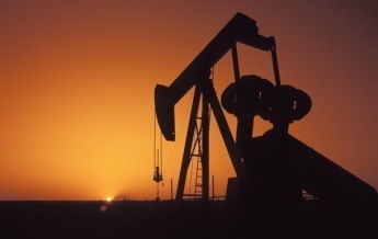 Нефть выросла по итогам торгов на лондонской и нью-йоркской биржах