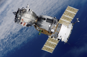 Из-за включения двигателей "Союза" сместилась орбита Международной космической станции, - Роскосмос