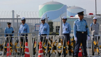 Япония впервые после катастрофы на "Фукусиме-1" запустила атомный реактор