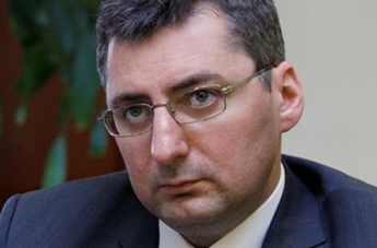 Яценюк подтвердил, что правительство рассмотрит увольнение замглавы ГФС Ликарчука