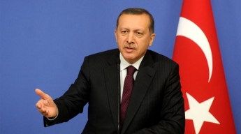 Эрдоган заявил, что РФ совершает большую ошибку в Сирии