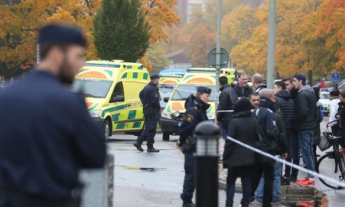 В Швеции в результате нападения человека с мечом на школу число погибших возросло до двоих (фото)