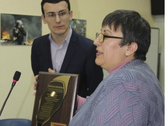 Президент присвоил звание Заслуженного мелитопольскому журналисту