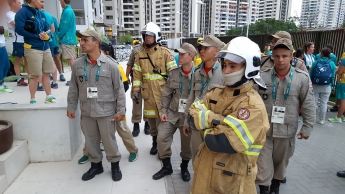 Во время пожара в Олимпийской деревне в Рио эвакуировали более ста человек