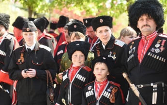 Во всех школах Кубани появятся казачьи классы