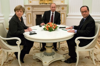 Путин, Меркель и Олланд договорились обсудить Украину на саммите G20 в Китае