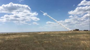 Украина успешно провела первый испытательный пуск ракеты нового образца