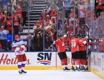 Хоккей: в полуфинале Кубка мира сборная Россия проиграла команде из Канады