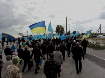 Мелитопольцы приняли участие в акции на Чонгаре (видео)