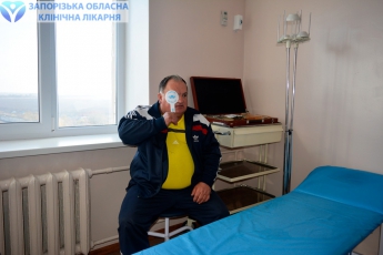 Офтальмологи Запорожской облбольницы: «При катаракте замена хрусталика – единственный выход»