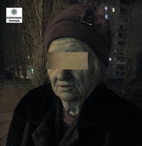Николаевские патрульные спасли пенсионерку от изнасилования