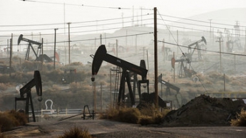 Цены на нефть снова опускаются вниз