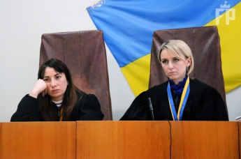 Разгон Майдана: в Запорожье предстали перед судом замы беглого генерала Сербы