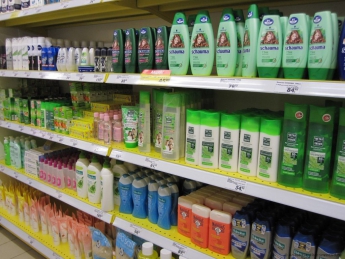 "Эпидемия" чистоты. В супермаркетах повадились воровать шампуни