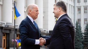 Визит Байдена: как дружеский жест Киева может превратиться в неприличный