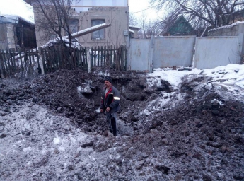 Обстрел Авдеевки: убиты 3 военных, ранены мирные жители - фото