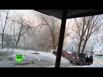 Российские пропагандисты попали под обстрел на Донбассе (видео)