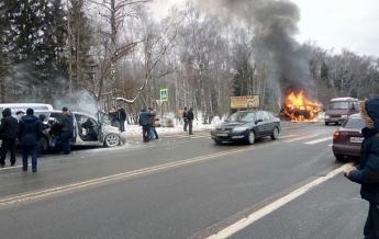 В ДТП под Москвой погибли девять человек (видео)