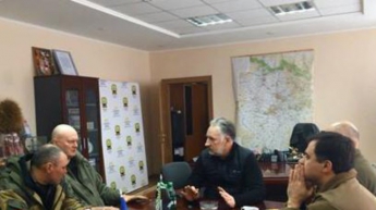Блокада Донбасса: Жебривский встретился с участниками акции