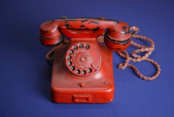 Телефон Гитлера, проданный на аукционе за $243 тысячи, оказался подделкой