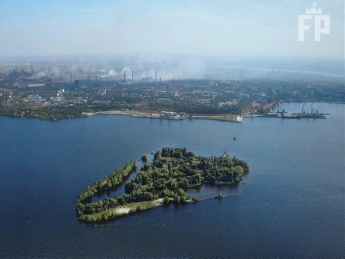 Депутаты переименовали остров Ленина в Запорожье