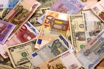Весенний курс доллара и евро от НБУ