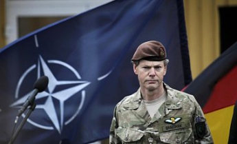 Генерал НАТО: Ответ на гибридную войну РФ - гибридное сдерживание